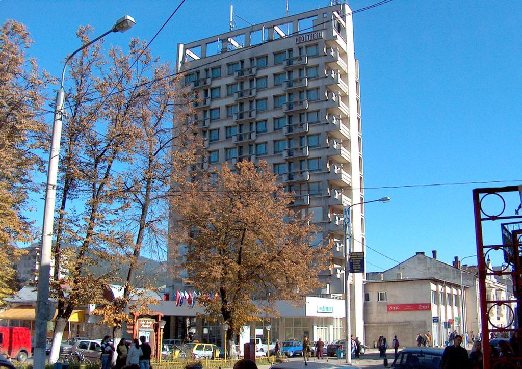 Hotel Zimbru Câmpulung Moldovenesc Dış mekan fotoğraf